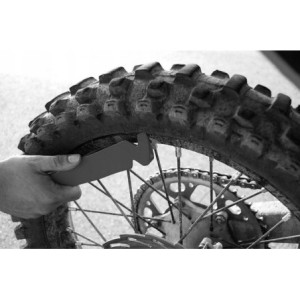 ŁOPATKA SKROBAK POLISPORT DO CZYSZCZENIA MOTOCYKLA ENDURO CROSS Z BŁOTA