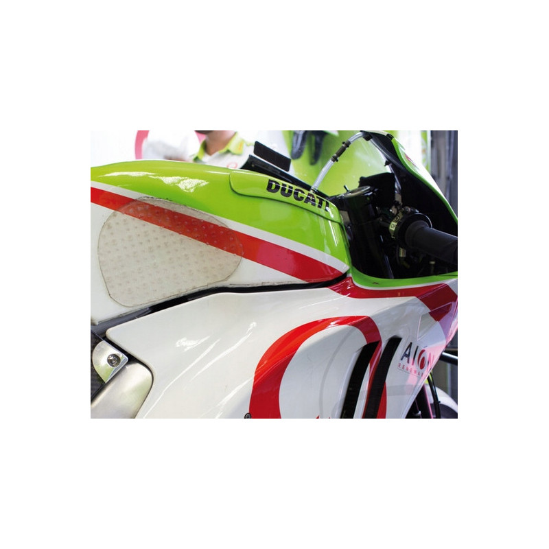 TANKPADY GRIPY NA ZBIORNIK ANTYPOŚLIZGOWE Z KOLCAMI PROGRIP BEZBARWNE