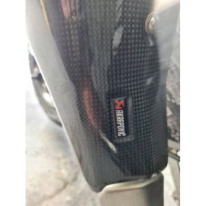AKRAPOVIC MAŁA NAKLEJKA NA TŁUMIK WYDECH KARBON